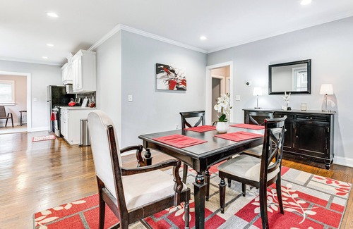 Westview House | 4 Mi to Dtwn: Relaxing Escape w/Yard in Atlanta