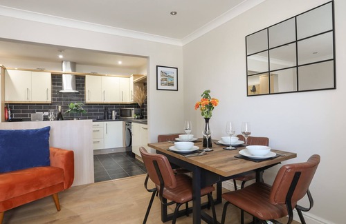 Rhosneigr Cottage | 4 PEN LLANW TIDES REACH, pet friendly in Rhosneigr