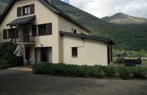 Luz-Saint-Sauveur Apartment | 4-person apartment
