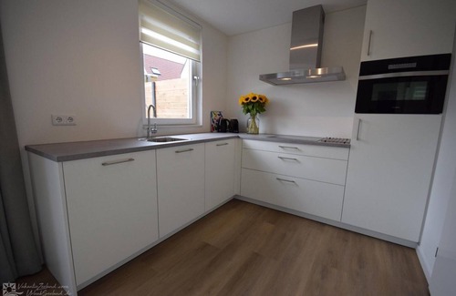 Oostkapelle House | 4-Person Holiday Home in Oostkapelle