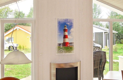 Lensterstrand House | 4 person holiday home in GROEMITZ