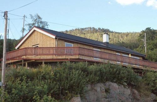 Halsa Municipality House | 4 person holiday home in VÅGLAND-By Traum