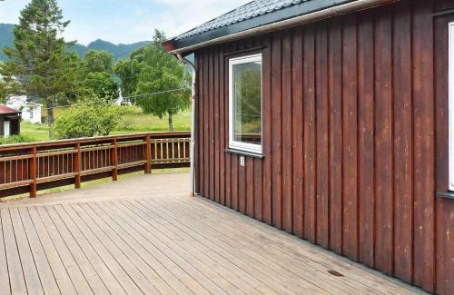 Halsa Municipality House | 4 person holiday home in VÅGLAND-By Traum