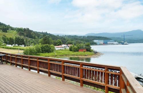 Halsa Municipality House | 4 person holiday home in VÅGLAND-By Traum