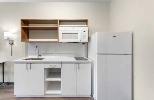Asheville House | 4 Pet-Friendly Rooms with All the Comforts of Home - Perfect for Extended Stays