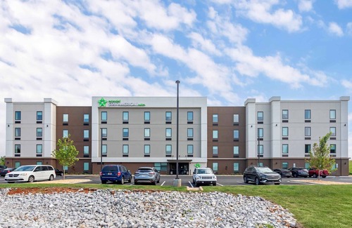 Asheville House | 4 Pet-Friendly Rooms with All the Comforts of Home - Perfect for Extended Stays