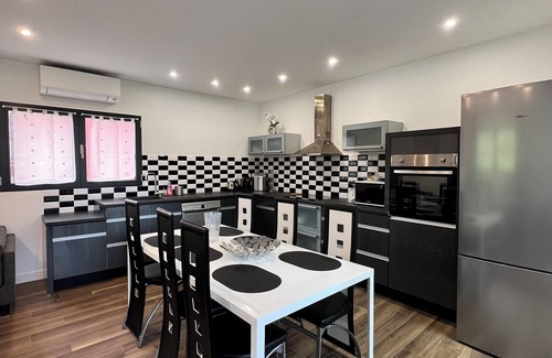 La Trinite House | 4-room duplex apartment - jacuzzi & terrace