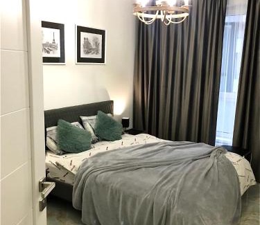 Lviv Apartment | 4-room jacuzzi apartment