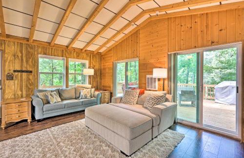 Beech Mountain House | 4-Season Family Retreat about 2 Mi to Ski Resort!