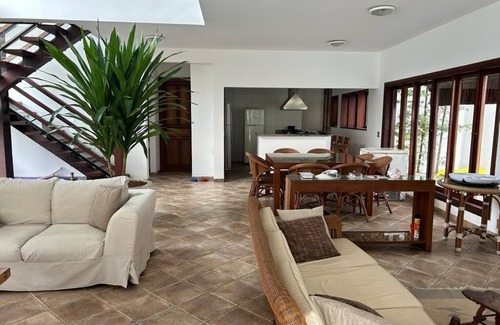 Riviera de Sao Lourenco House | 4 Suites on the Riviera MAX12 PEOPLE 4 min walk from the beach and 11 min walk from the shopping center