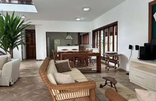 Riviera de Sao Lourenco House | 4 Suites on the Riviera MAX12 PEOPLE 4 min walk from the beach and 11 min walk from the shopping center