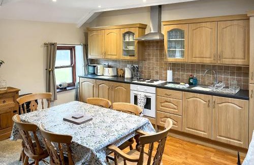 Fremington House | 4 Swallowholm Cottage