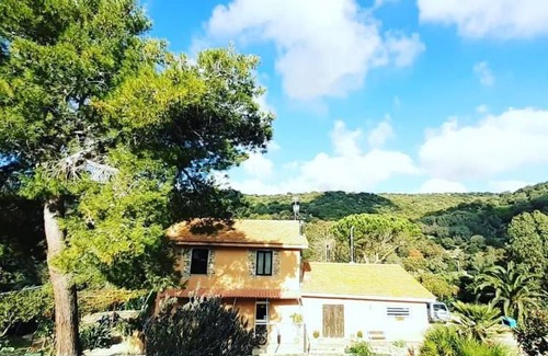 Roman Coast House | 400 m² Farmhouse ∙ 5 bedrooms ∙ 17 guests