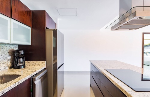 Puerto Juarez Apartment | 402N Casa Lucerna (2-Bedroom Apartment) with Pool - Handicap accessible by RedAwning
