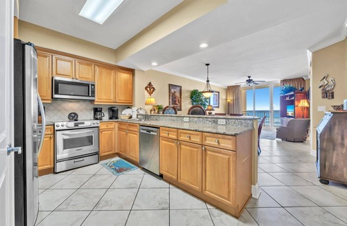Fort Walton Beach Condo | 403 Azure: ~Free Beach Service! ~Great View! ~Luxury Resort!