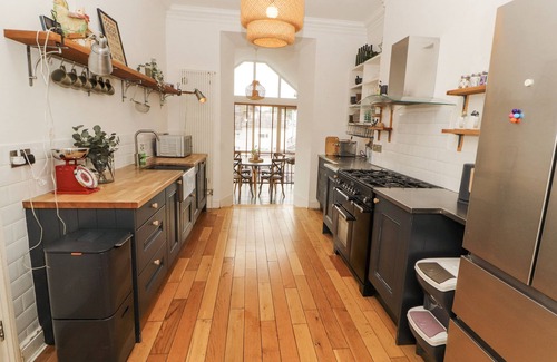 Keswick House | 43 STATION ROAD, pet friendly, character holiday cottage in Keswick