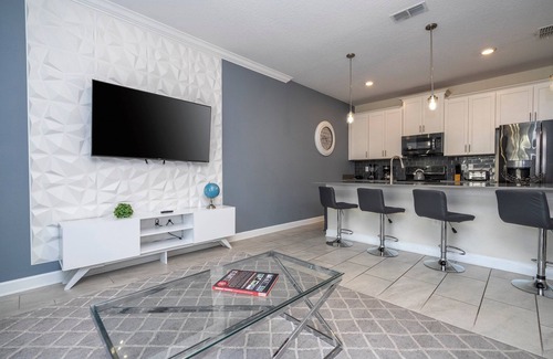 Kissimmee House | 4337 QS - Charming Hideaway