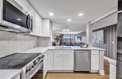 Sea Pines Villa | 439 Plantation Club Villas | Fairway Views & 5 Min Walk to Beach
