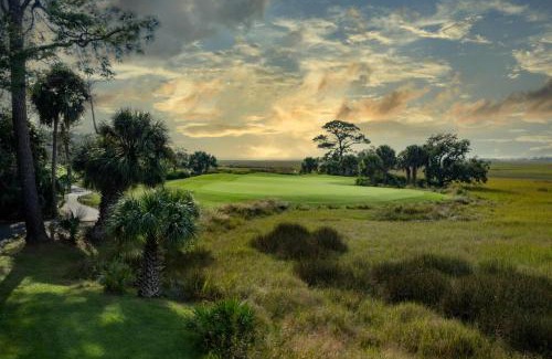 Saint Helena Island House | 46 Davis Love Cottage
