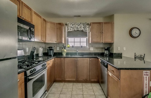 Wildwood Condo | 4700 Atlantic Ave., Unit 204