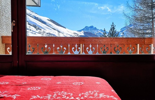 Les Deux Alpes Apartment | 47m² - South balcony - Center Les 2 Alpes - Two bedrooms - at the foot of the ski slopes
