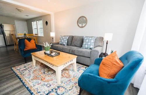 Crestwood South House | 47th Place Forest Park