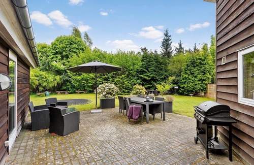 Ronne House | 4800 Rønne - Stampen Vej 2 Hus 24