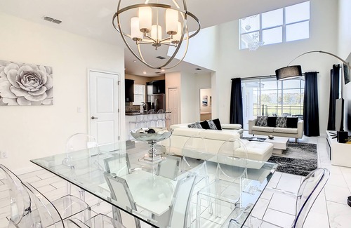 Kissimmee House | 4809 - 5 Bedroom Pool Home Overlooking Pond in Storey Lake Resort Under 10 Minutes to Disney