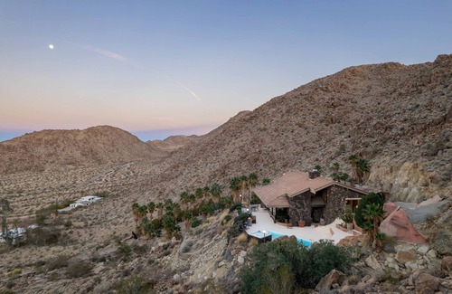 Twentynine Palms House | 49 Palms Park Pl Joshua Tree National Park, Amazing views 5 ac estate Pool Spa