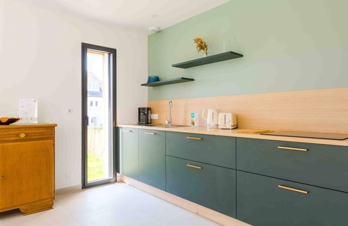 Trevignon House | 490m from the beach, new house for 8