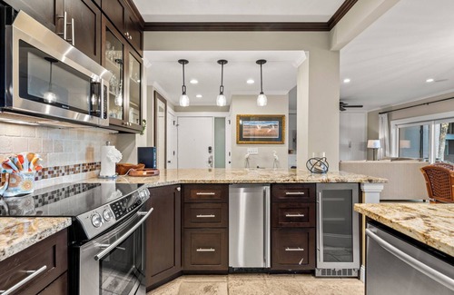 Kiawah Island Condo | 4941 Turtle Point: Updated 2BR Villa, Lagoon Views, Beach Gear/Bike Credit