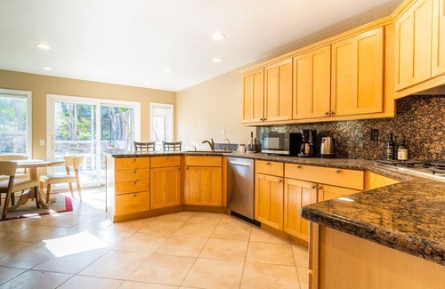 Laguna Niguel House | 4B/3B Single Family Home with Main Floor Bedroom/Bathroom