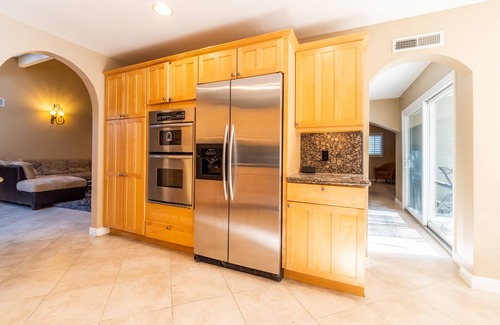 Laguna Niguel House | 4B/3B Single Family Home with Main Floor Bedroom/Bathroom