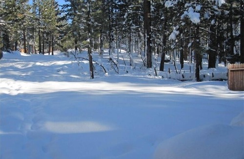 South Lake Tahoe House | 4bd, 2500 sqft Home Near Heavenly, Beach, Biking, Foosball, Ping Pong