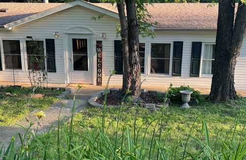 Lake Forest Estates House | 4bd 2b (10 Beds) Very spaciousn+Arcade+nature+stargazing