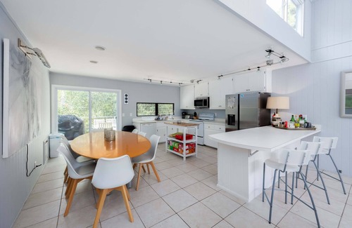 Fire Island Pines House | 4Bd 2Ba w/AC & Heated Pool Fire Island Pines Oasis
