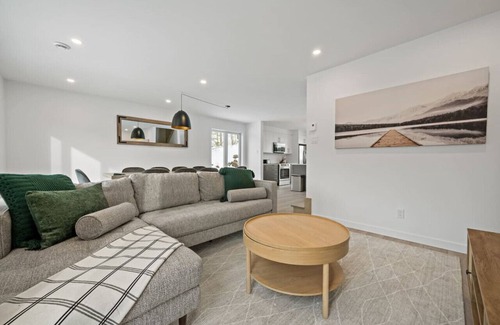 Saint-Faustin-Lac-Carre House | 4BDR Townhouse, Ski In/Out - 72 Mont-Blanc