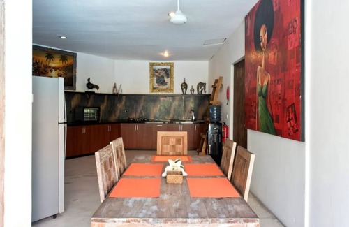 Dewi Sri Villa | 4Bedroom In Legian w/Bilyard+ Close to Seminyak