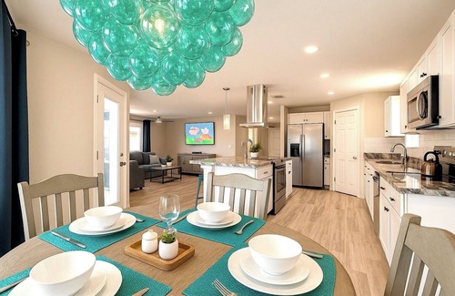 Lake Havasu City Villa | 4BR Family Oasis - Game Room + Water View’s