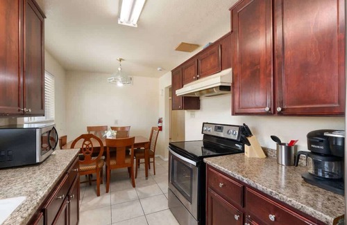 Encanto House | 4BR Home | Near Downtown & Phoenix Light Rail