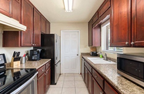 Encanto House | 4BR Home | Near Downtown & Phoenix Light Rail
