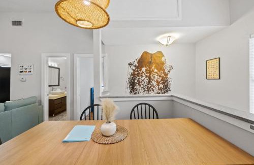 Blackshear-Prospect Hill House | 4BR house in trendy East Austin