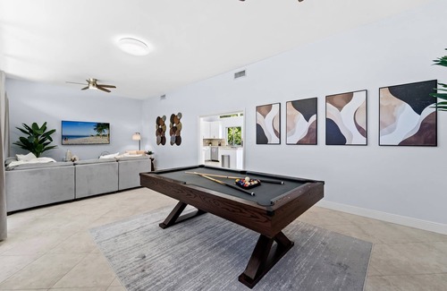 Palm Beach - West Palm Beach House | 4BR Intracoastal Retreat with Pool, Games & More!