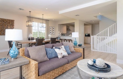 Rock Harbor Villa | 4BR Key Largo Stay – Pool, Parking + Beach Club