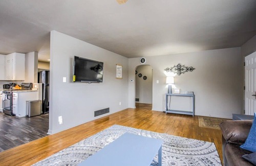 East Colorado Springs House | 4BR Olympic Training Center with Grill