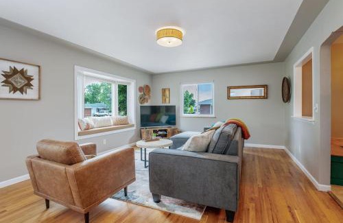 Dupont House | 4br Retreat W Backyard & Bbq