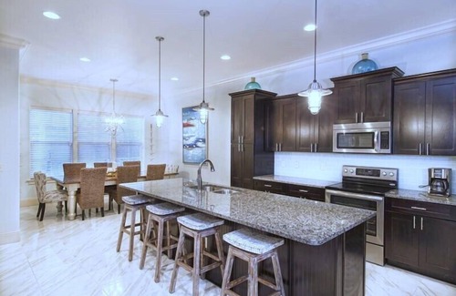 Miramar Beach House | 4BR seconds to beach Free Beach Srvc