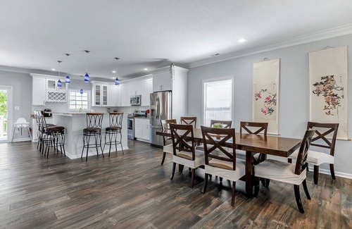 East Ocean View House | 4BR Spacious Retreat Walk to Beach Pets OK
