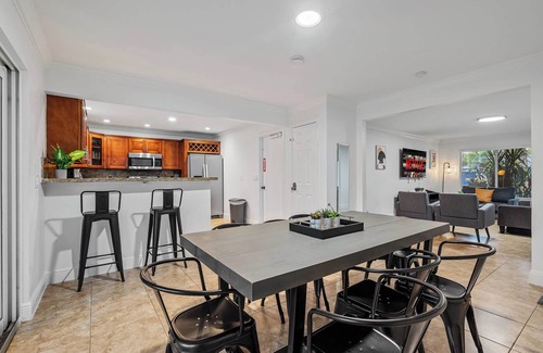 Palm Aire Village West House | 4BR w/Private Pool + Game Room | Prime Location
