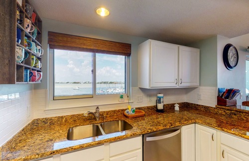 Pensacola Beach Condo | 4th Floor Condo, On-Site Pool, Amazing View, Beach-Front